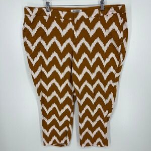 Old Navy Pixie Ankle Pants Womens 18 Brown White Chevron Ikat Stretch Cropped